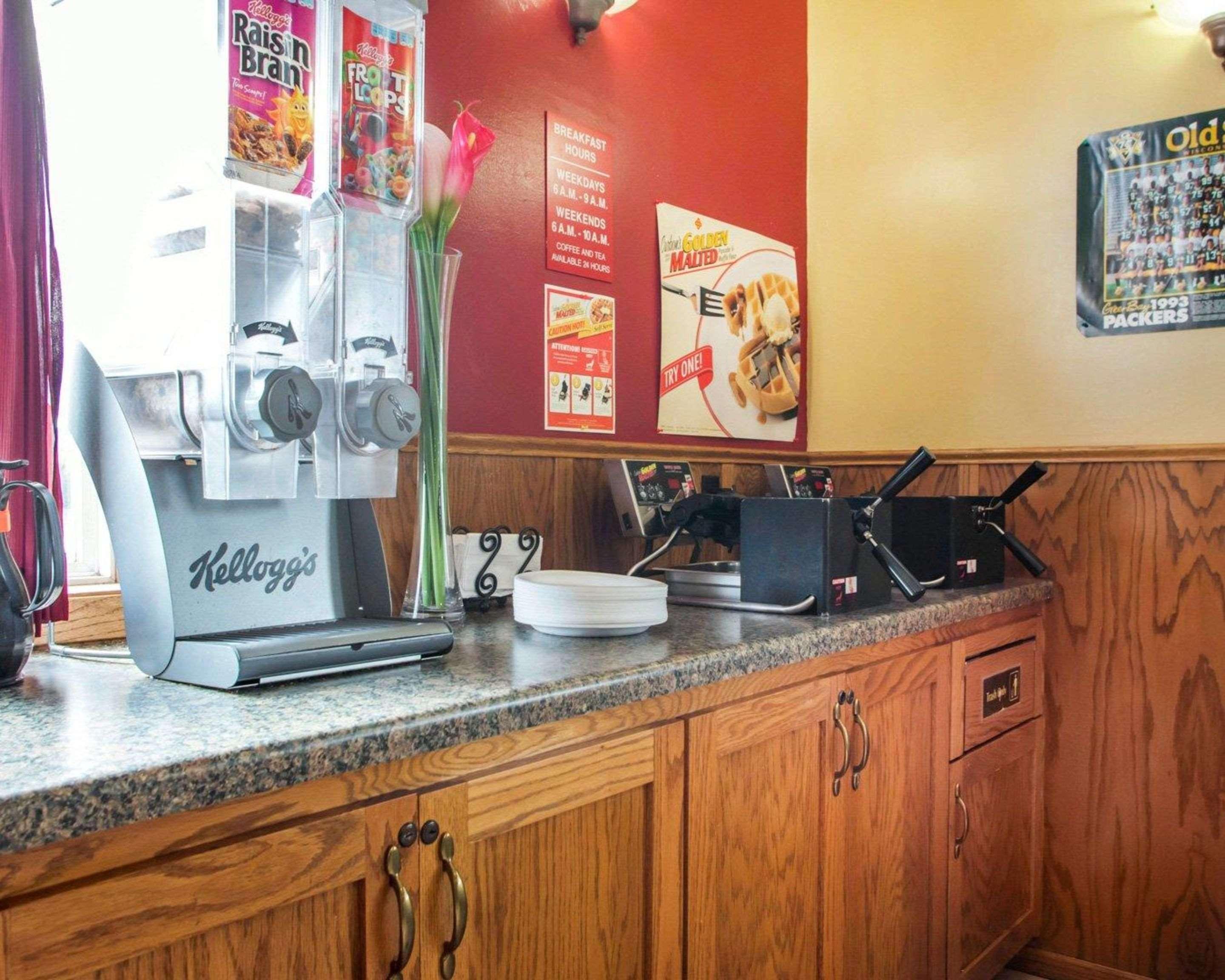 Americinn By Wyndham Green Bay Near Stadium エクステリア 写真